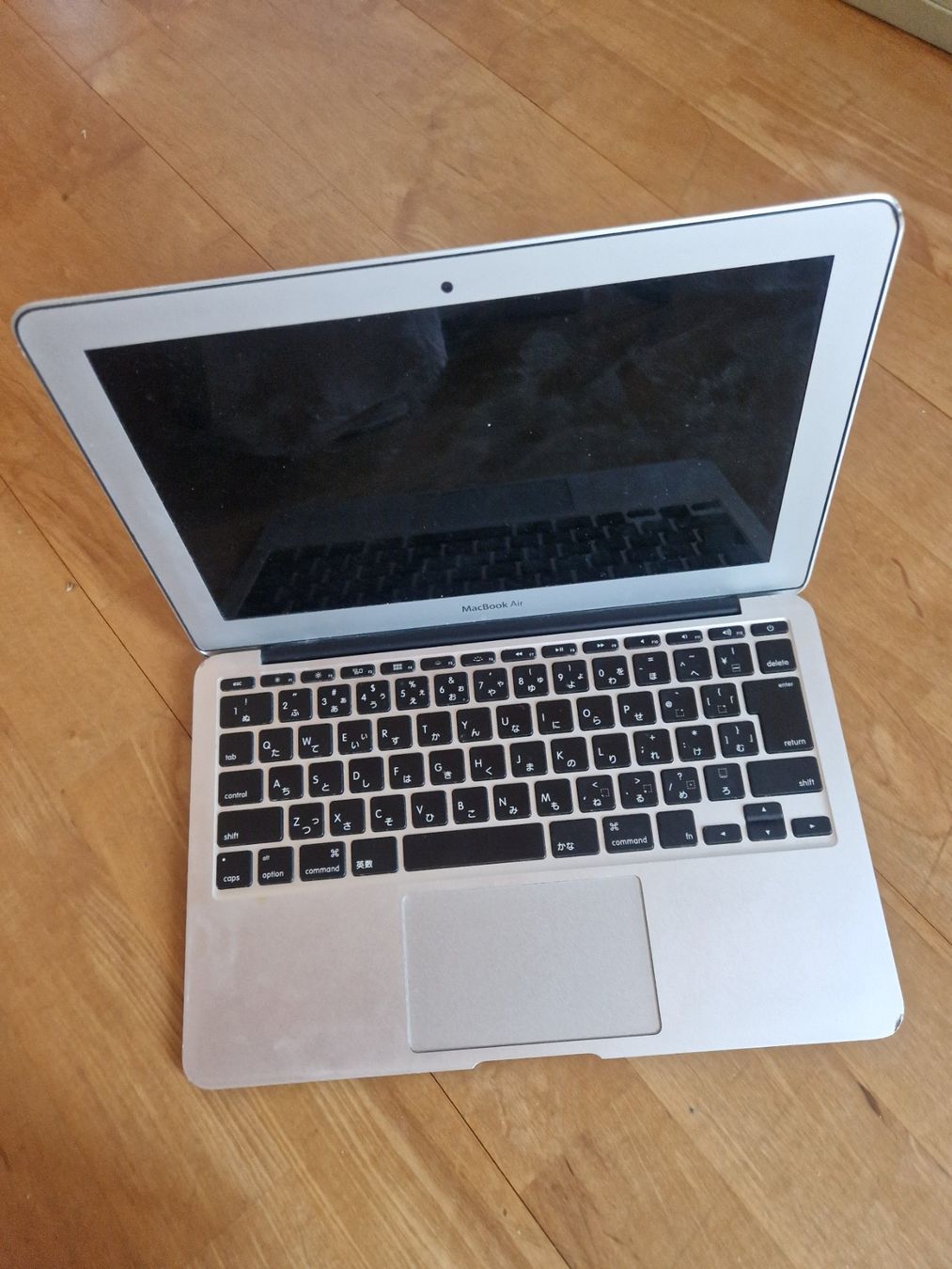 Apple Notebooks: MacBook Air A1466 J – Gebraucht aus Dottikon von layu4678