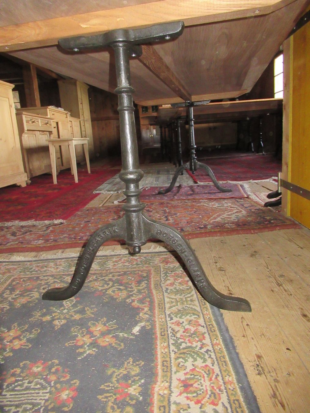 Tables: Beizentisch (Nuss/215) – Neuf (Voir description) à Berg SG par Pizza58 5