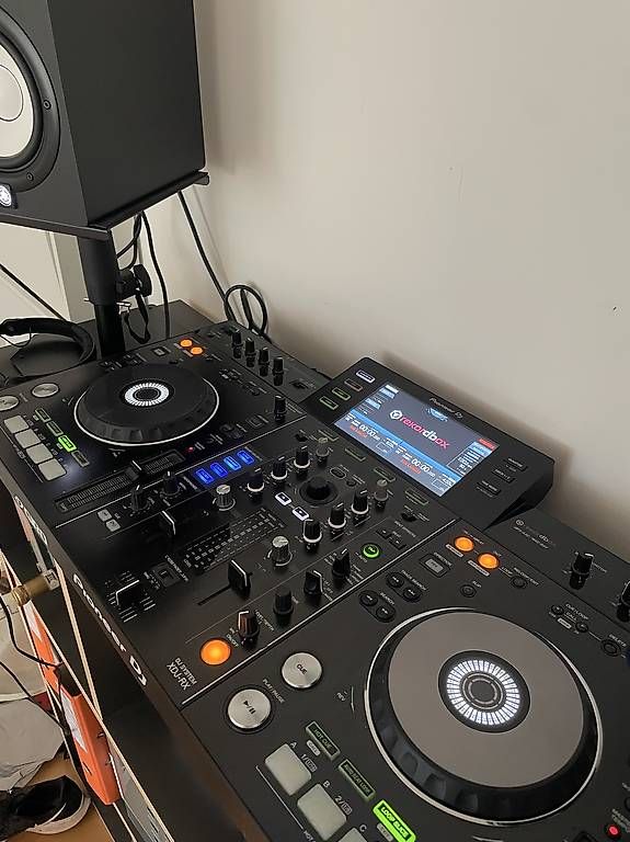 Console di mixaggio: Pioneer xdj-rx – Usato da Massagno venduto da Dani991 1