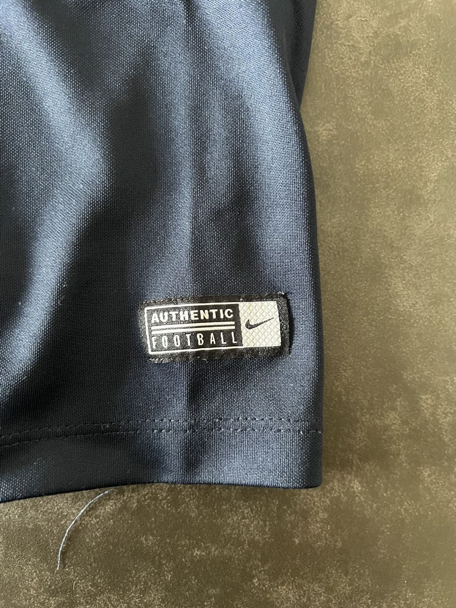 Nike Leibchen & Hosen: Ensemble du Paris St-Germain Nike Vintage – Gebraucht aus Pully von Afagone 1