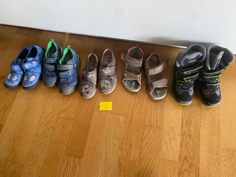 Kinder Schuhe Paket, 5 Kinderschuhe, Gr. 30 | Kaufen auf Ricardo