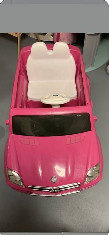Veicoli per bambini: Auto pink  – Usato da Riehen venduto da IvoC02