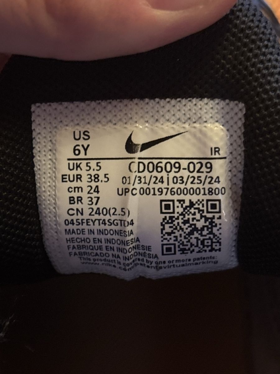 Nike Scarpe per ragazzi: Nike Tn Tiger 38.5  – Usato da Neuchâtel venduto da mascara01 9