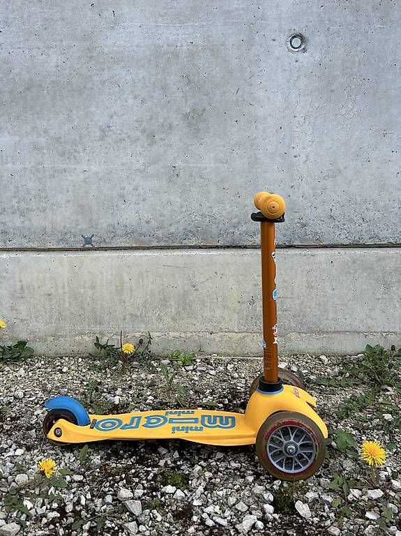Kickboard: Micro Mini Deluxe Kinder Scooter, Trotti in Farbe Gelb – Usato da Biel/Bienne venduto da marsvolta80 2