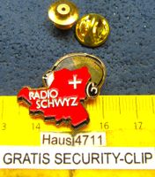 RADIO SCHWYZ KOPFHÖRER PIN GOLDIG