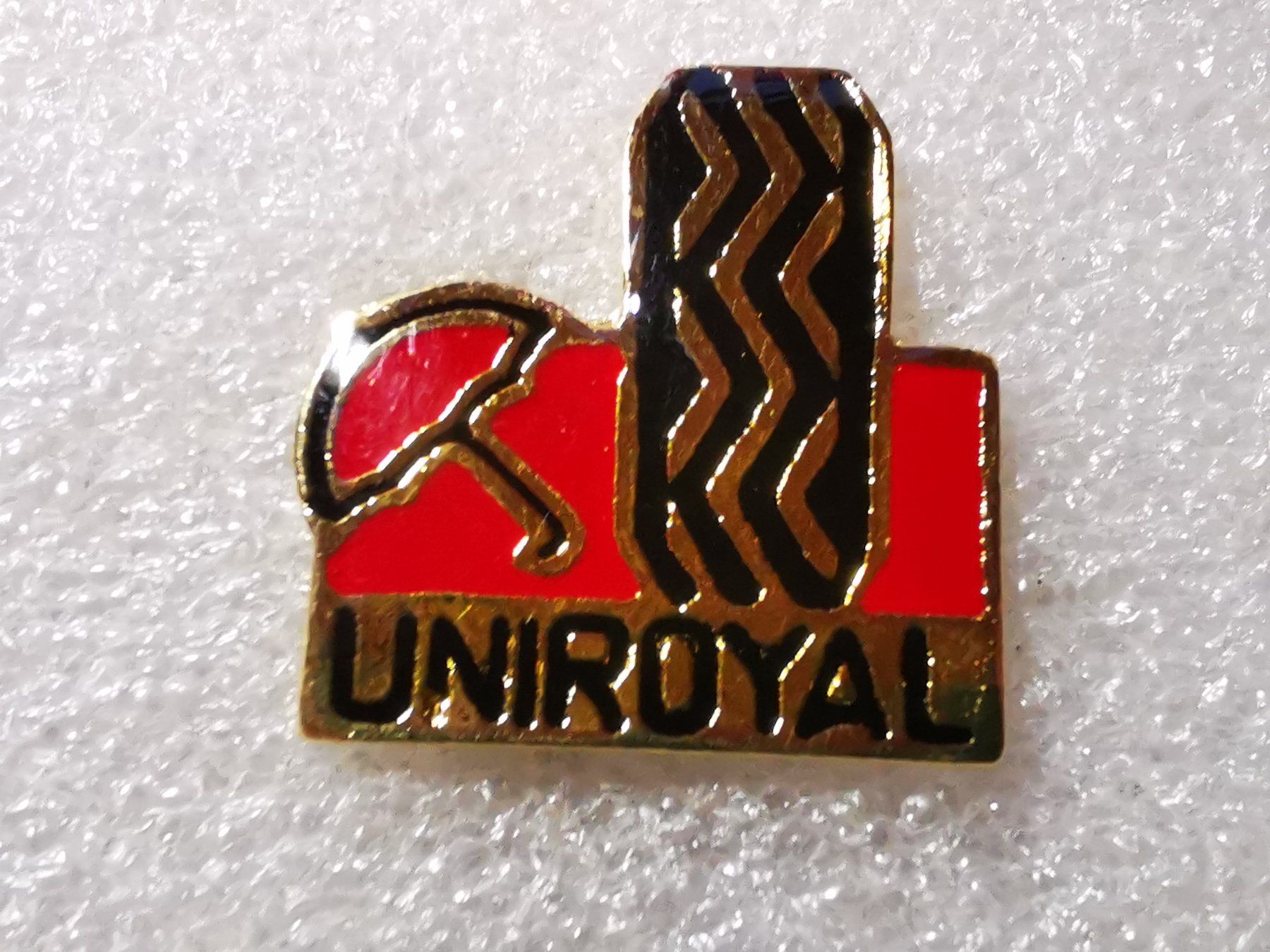 Placchette & Badge: Ansteckpin 162: Uniroyal – Usato da Oppligen venduto da Pin-Fall-Shop