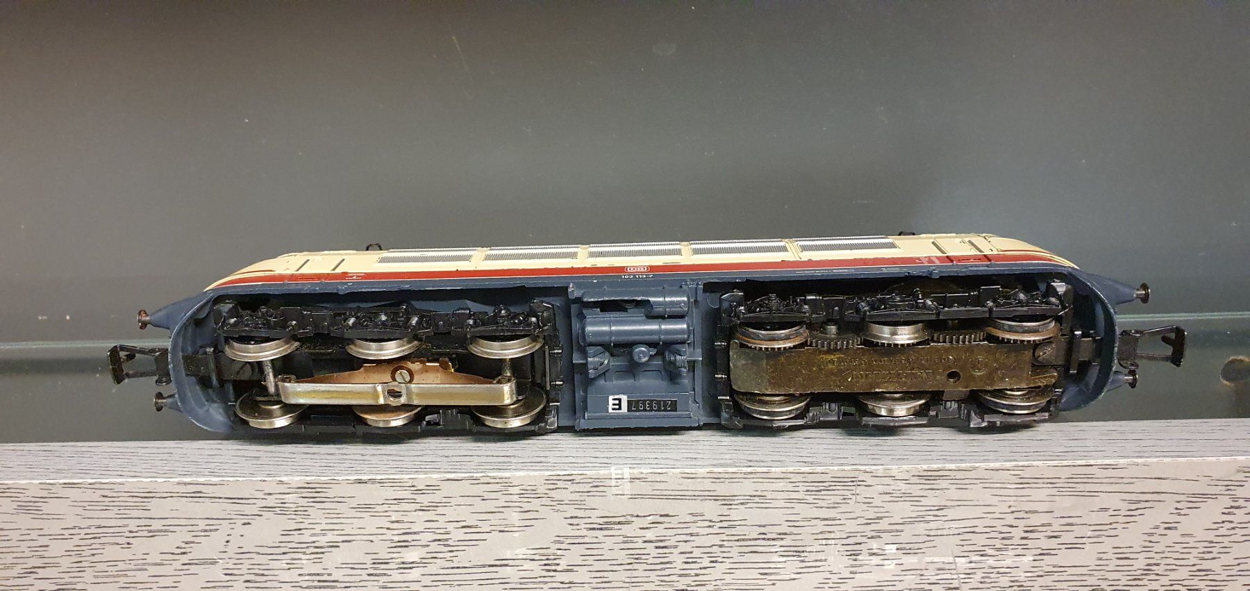 Märklin Modellini di ferrovie: MÄRKLIN: DB TEE E-LOK BR 103 / 3354 OVP – Usato da Biglen venduto da taunus82 6