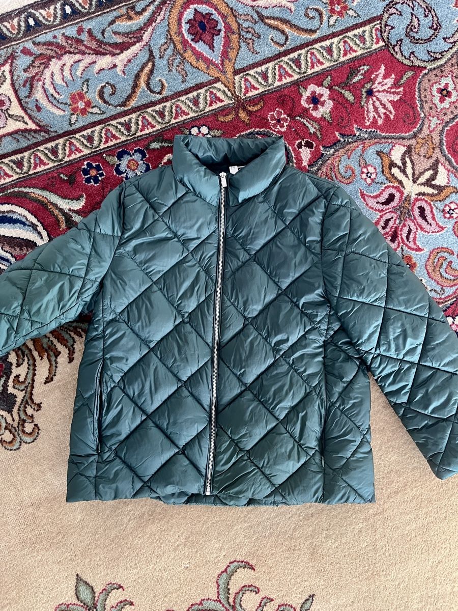 Mango Jacken: Wattierte Jacke Dunkelgrün Mango – Gebraucht aus Wauwil von parttimehippie