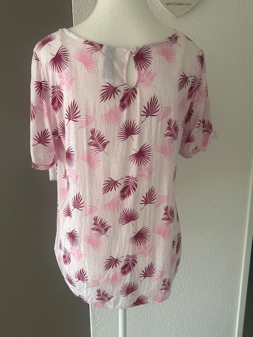 Camicette: Kurzarm Blusenshirt mit Muster von Multiblu Gr. 40 – Usato da Brunnen venduto da Nala2929 4