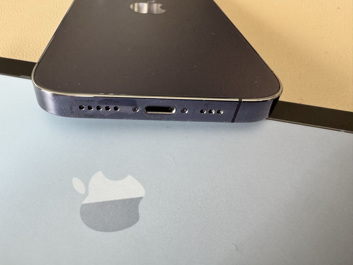 Apple Handys / Smartphones: Iphone 14 Pro, 128 GB, violett – Gebraucht aus Dübendorf von fly75 5