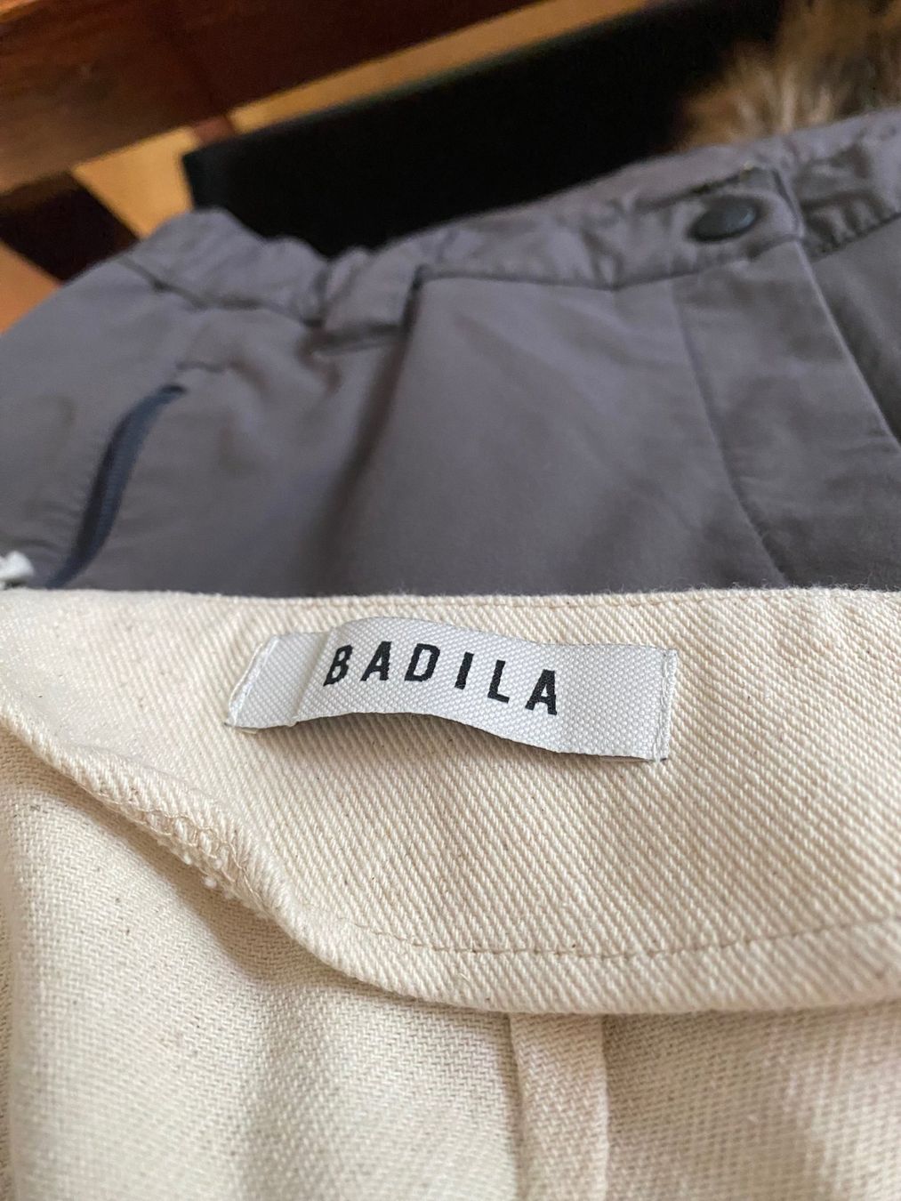 Gonne: BADILA MINIJUPE – Usato da Luzern venduto da Turmliebe 2