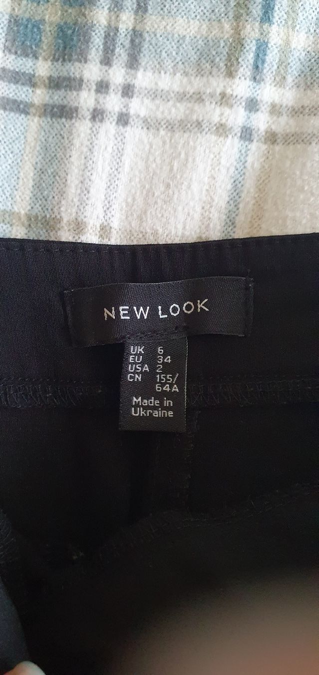 Pantaloni: 2x Schwarze Hose, Gr. 34/XXS – Usato da Bern venduto da fede736 6