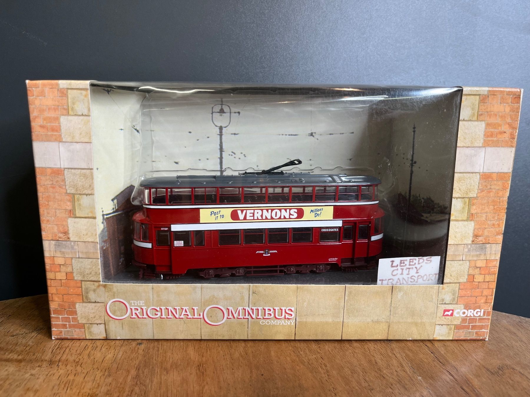 Kit di modellismo & Modellini statici: Corgi Original Omnibus Company Tram – Usato da Otelfingen venduto da Yossi-68 1