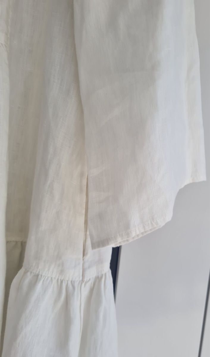 Vestiti: Rosso 35 Leinenkleid ecru Gr.36 – Usato da Zürich venduto da Juancarlos1 3