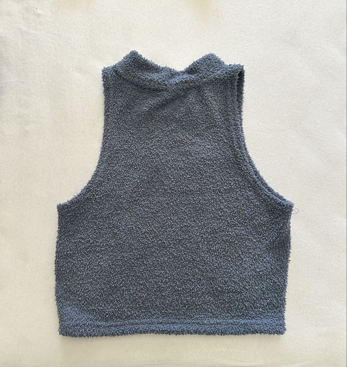 Ellesse Top: Ellesse Tank Top – Usato da Rümlang venduto da sunny_buhu 1