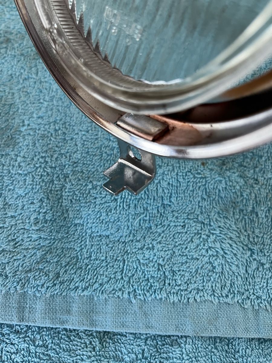Parti ricambio per ciclomotori: Töffli Scheinwerferglas 130mm – Usato da Fahrni b. Thun venduto da Bergers_occasionen 2