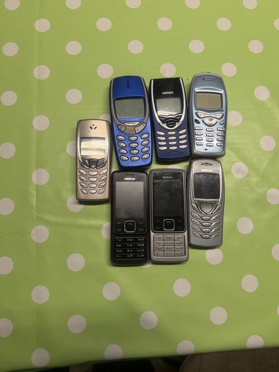 Telefoni cellulari / Smartphones: Verschiedene Handys – Difettoso da Regensdorf venduto da mex5145 3