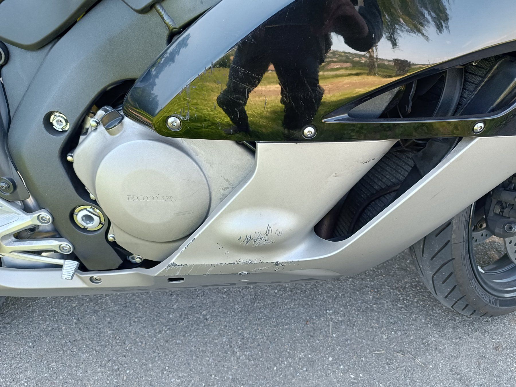 Honda Route: Honda CBR 1000 RR SC57 – D'occasion à Zürich par Speedboat 2