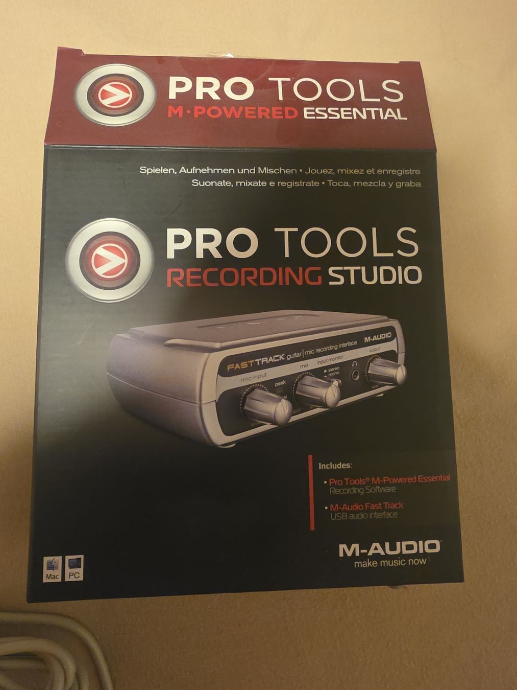 M-Audio Attrezzatura per studi di registrazione: M-Audio Fast Track USB – Interface audio + Pro Tools – Usato da Ecublens VD venduto da Laure86
