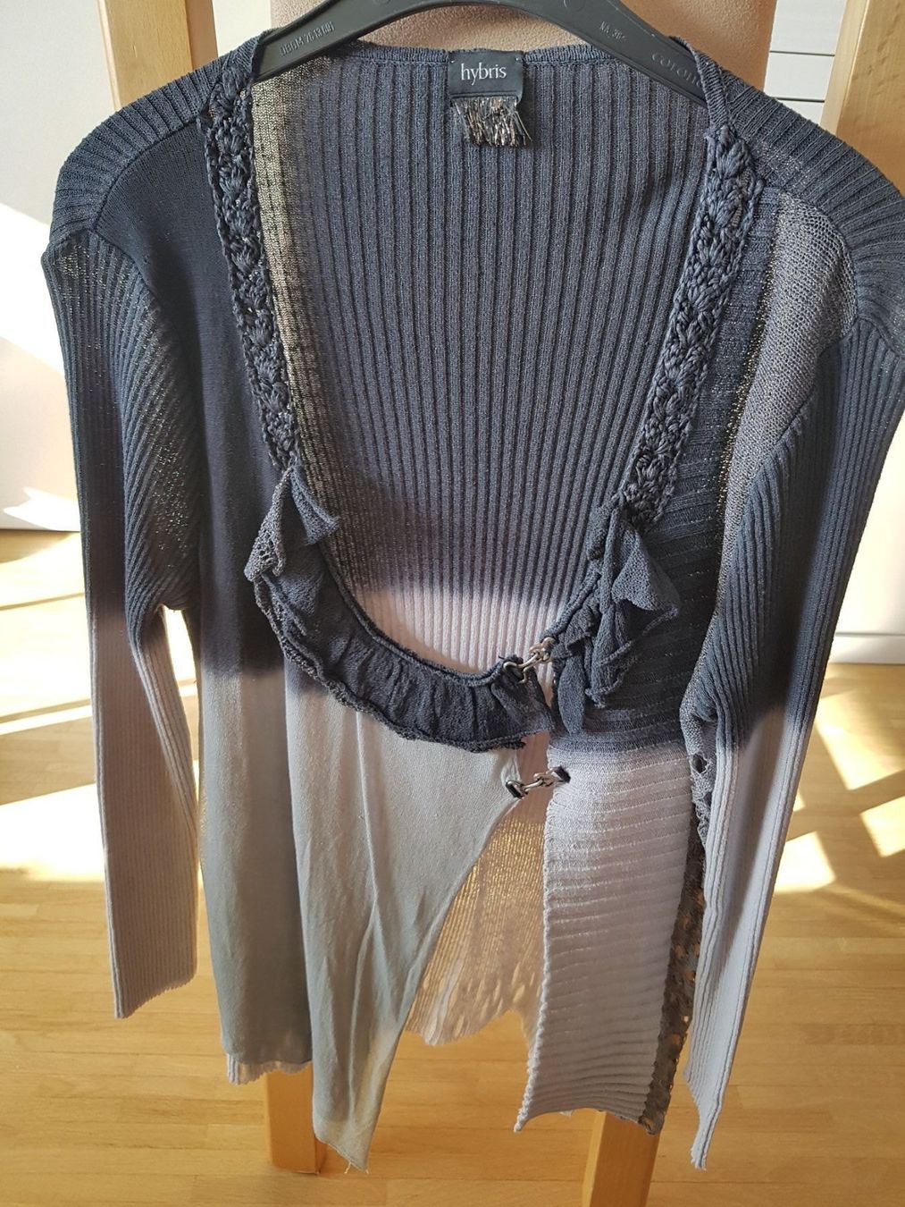 Gilet & Giacche senza maniche: Gilet design – Nuovo (secondo la descrizione) da Le Mont-sur-Lausanne venduto da olatiu