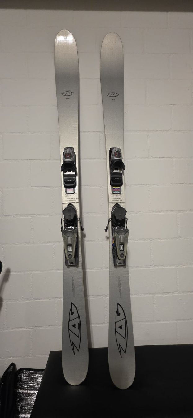 Skis: ZAG-Freeride-Ski – D'occasion à Gossau SG par KuhnSG