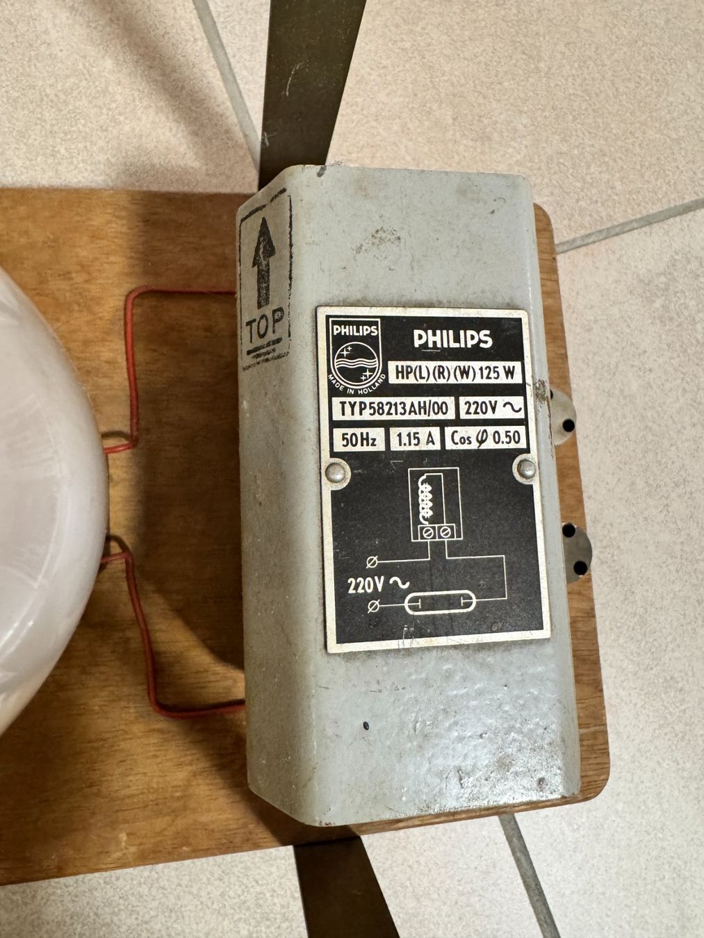 Lampade: Entladungslampe Antik – Difettoso da Hofstetten ZH venduto da Balu083 4