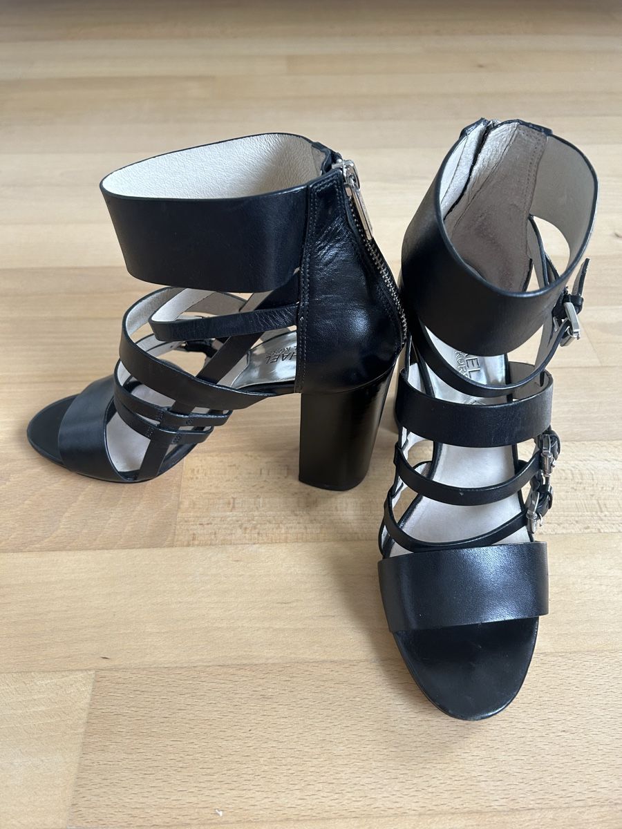 Michael Kors Scarpe da donna: MK Leder Sandaletten Gr. 38 – Usato da St.Gallen venduto da tze_g7lv