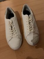 Eleganter Sneaker Grösse 44 / 10.5