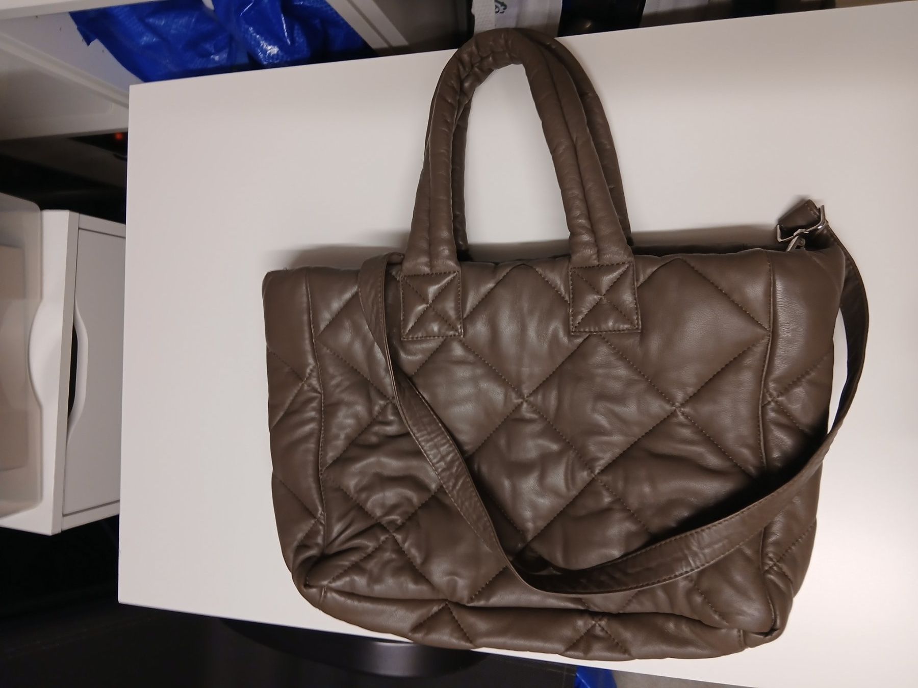 Taschen für Damen: Oakwood Handtasche – Gebraucht aus Adlikon b.Regensdf von Max732