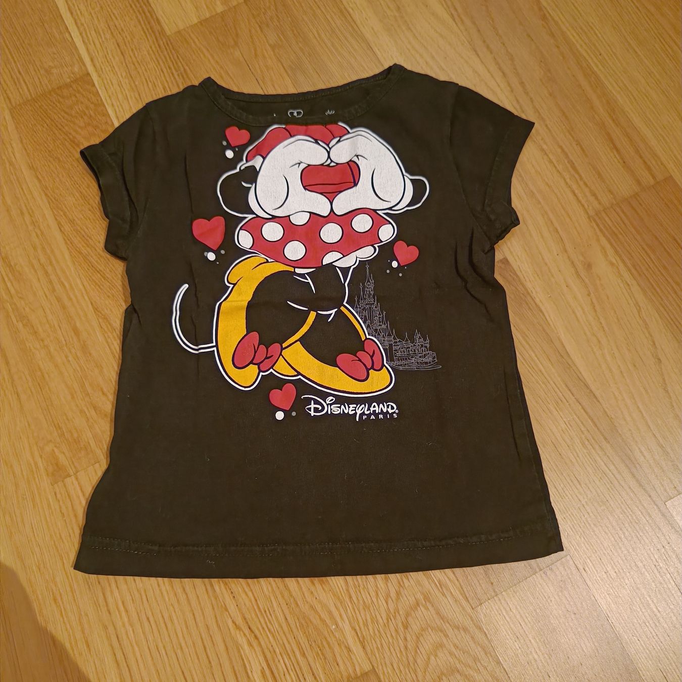 Blusen, T-Shirts & Tops: T-Shirt Grösse 98  – Gebraucht aus Jaberg von urig17.