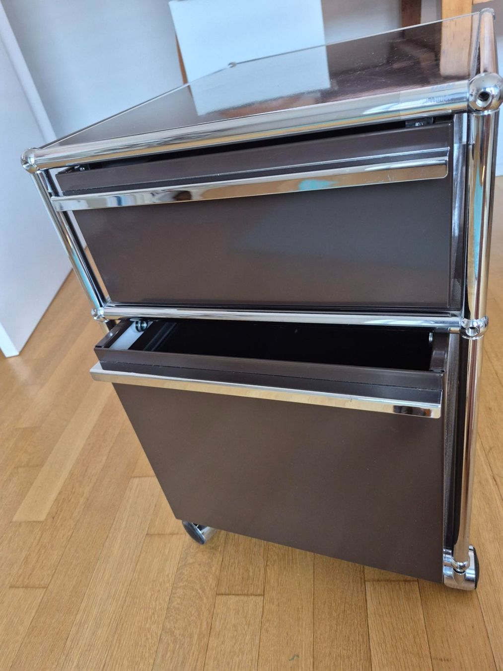 USM Banconi: USM Rollcontainer, dunkelbraun – Usato da Zürich venduto da JeaNo21 4