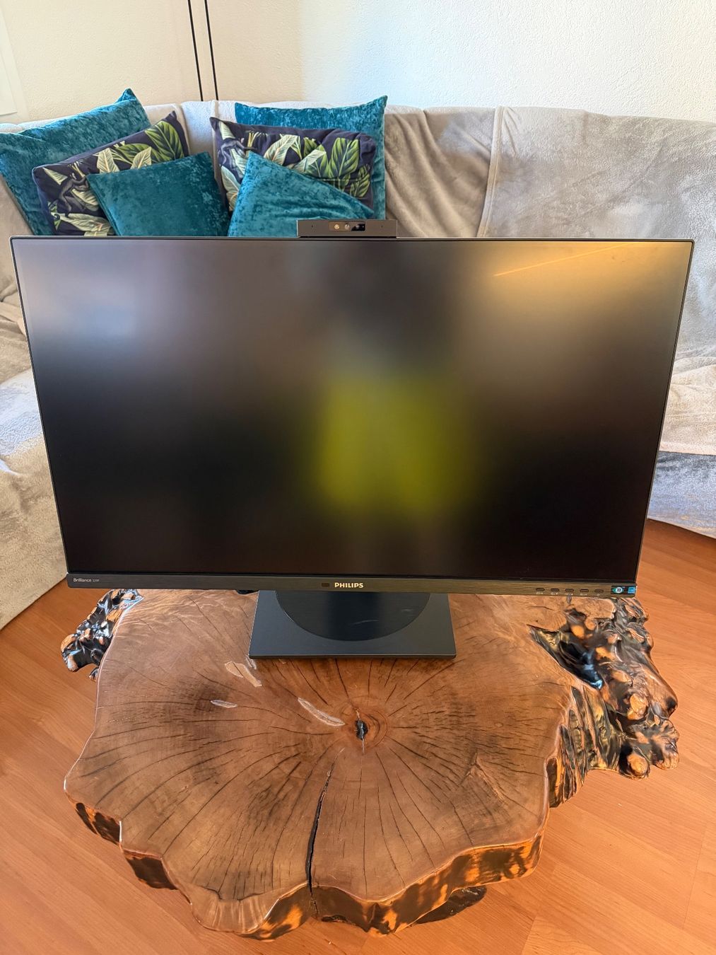 Philips Monitor: Philips 329P1 Monitor – Usato da Hendschiken venduto da Jamie2006