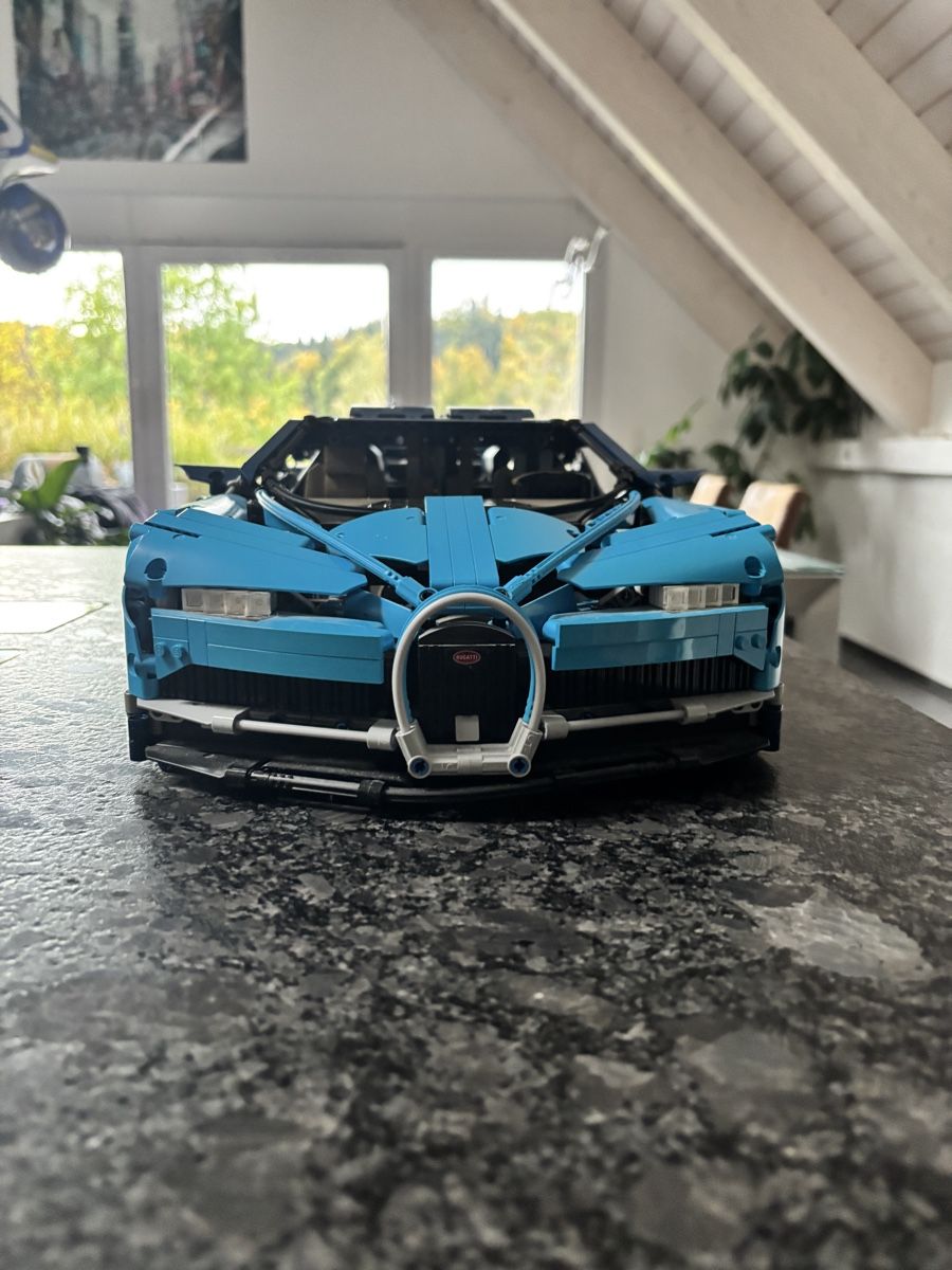 Bugatti Modellautos: Bugatti Chiron Lego Blau – Gebraucht aus Saland von ser_bx5g 4