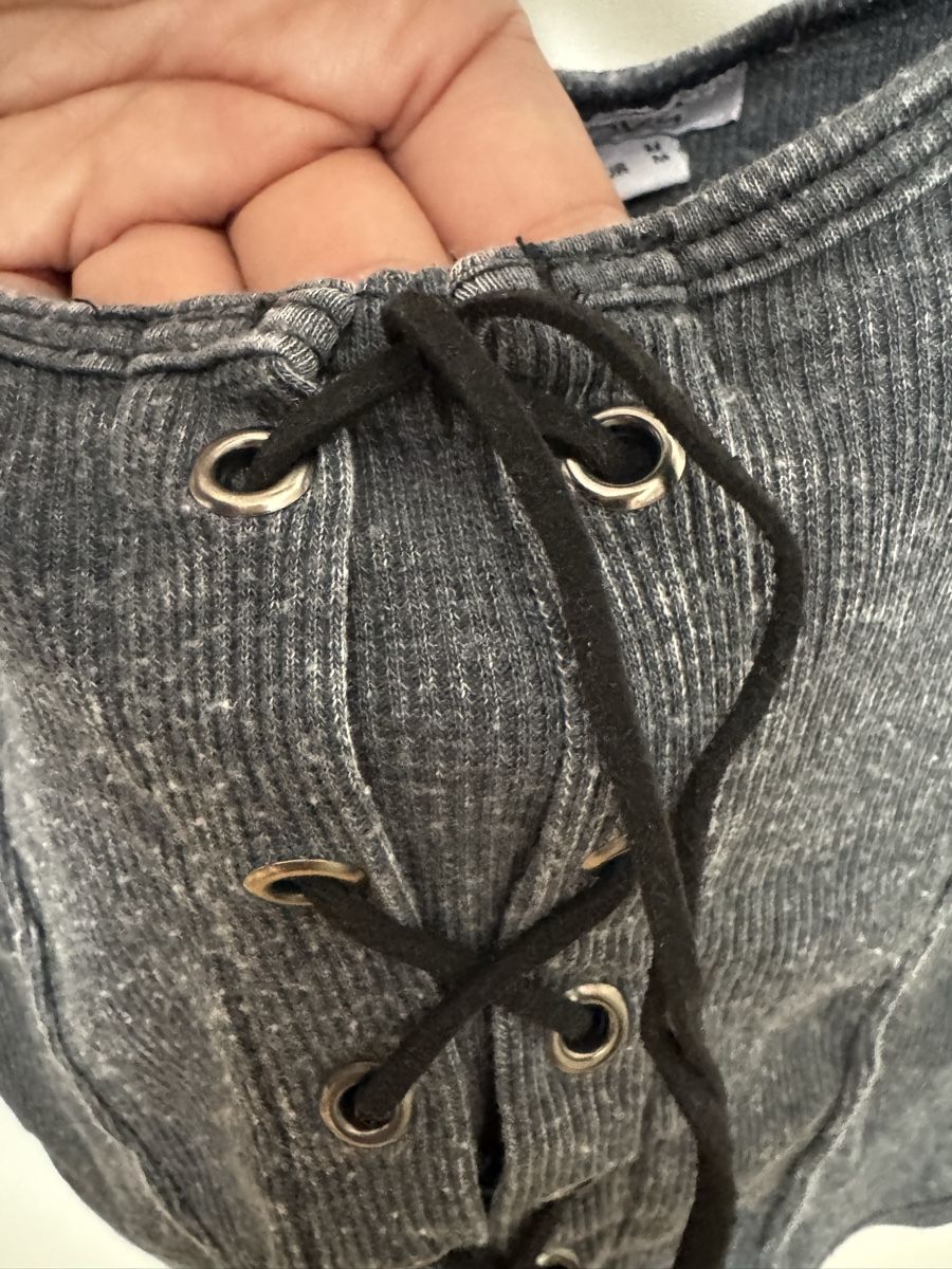 Top: Top effet corset bleu/gris – Usato da Meyrin venduto da mai_pl7s 2
