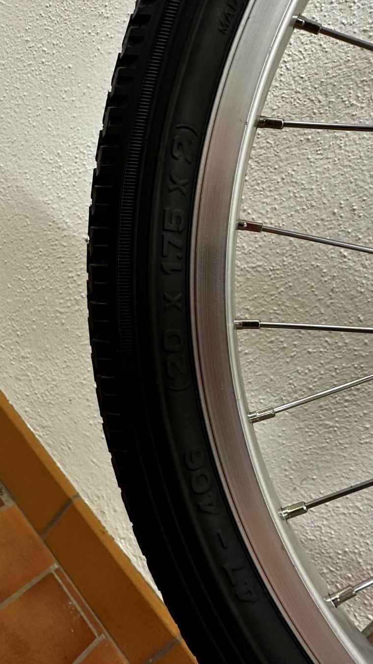 Pneus & Roues: Einrad Vittelli 20 Zoll – D'occasion à Henggart par wachwach 2