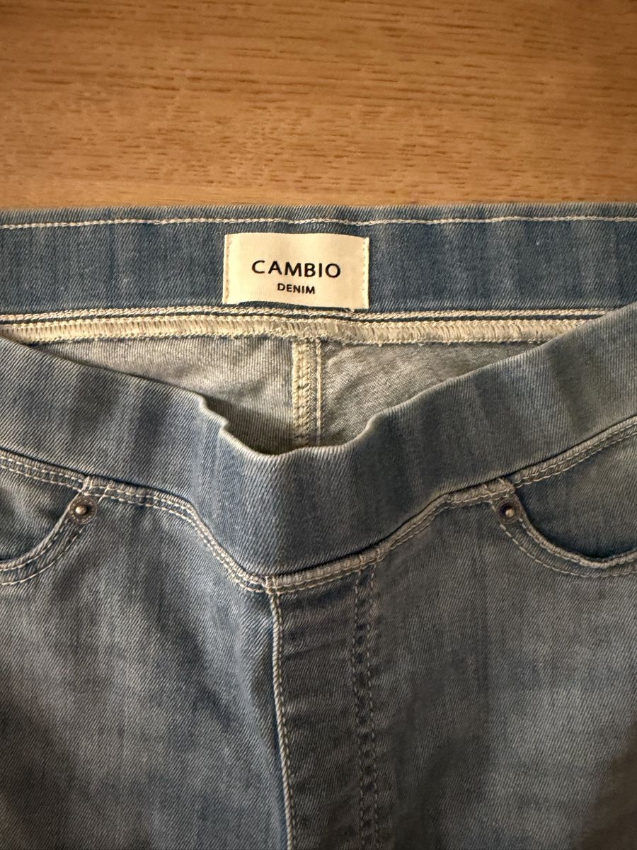 Cambio Jeans: Jeans Cambio – Usato da Jona venduto da HappyHappyHappyHappy 1