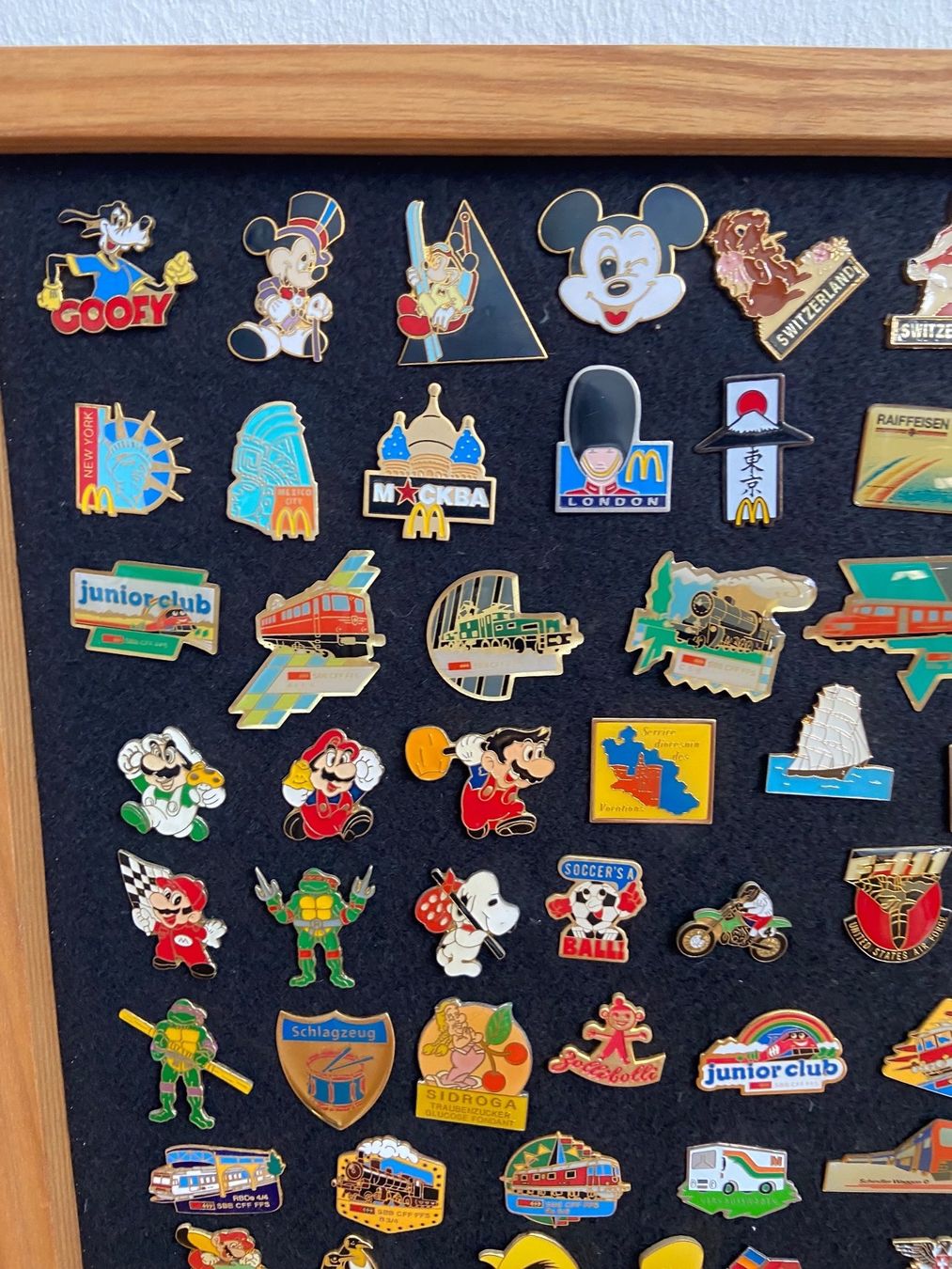 Broschen & Nadeln: Pin-Sammlung Pin‘s – Gebraucht aus Hittnau von Oracel 7