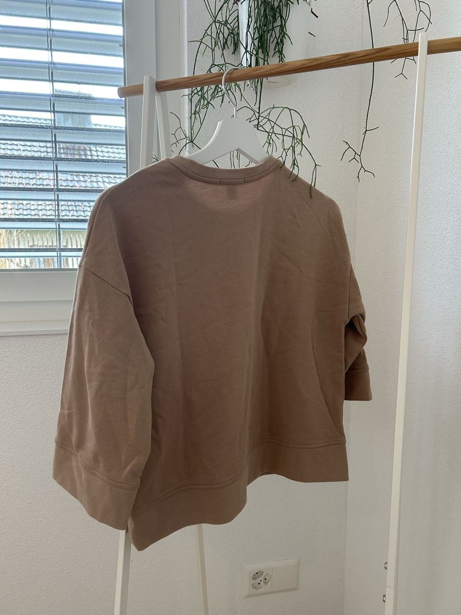 Maglioni & Felpe: New Yorker Pullover Grösse XS – Usato da Niederhelfenschwil venduto da aur_ms6f 1