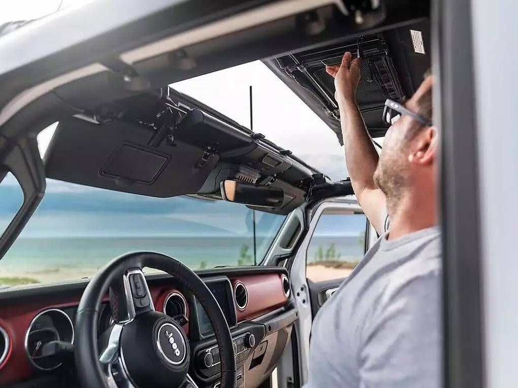 Jeep Tutti pezzi di ricambio auto: Softtop Ruggedridge Jeep Gladiator neuwertig – Nuovo (secondo la descrizione) da Bergdietikon venduto da Calonder_Parts_GmbH 3