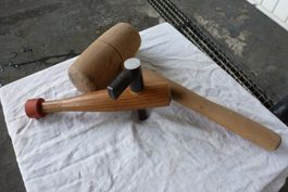 original Zapfhahn und Holzhammer