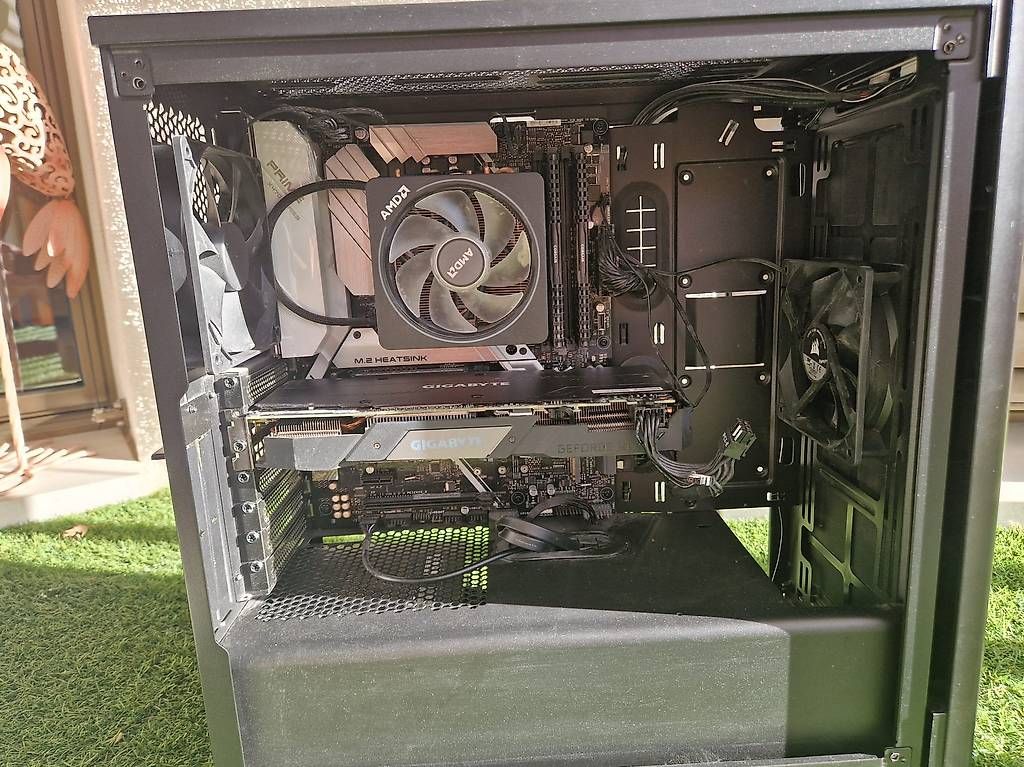 PCs: PC Computer – Gebraucht aus Zürich von ner_7c2r 1