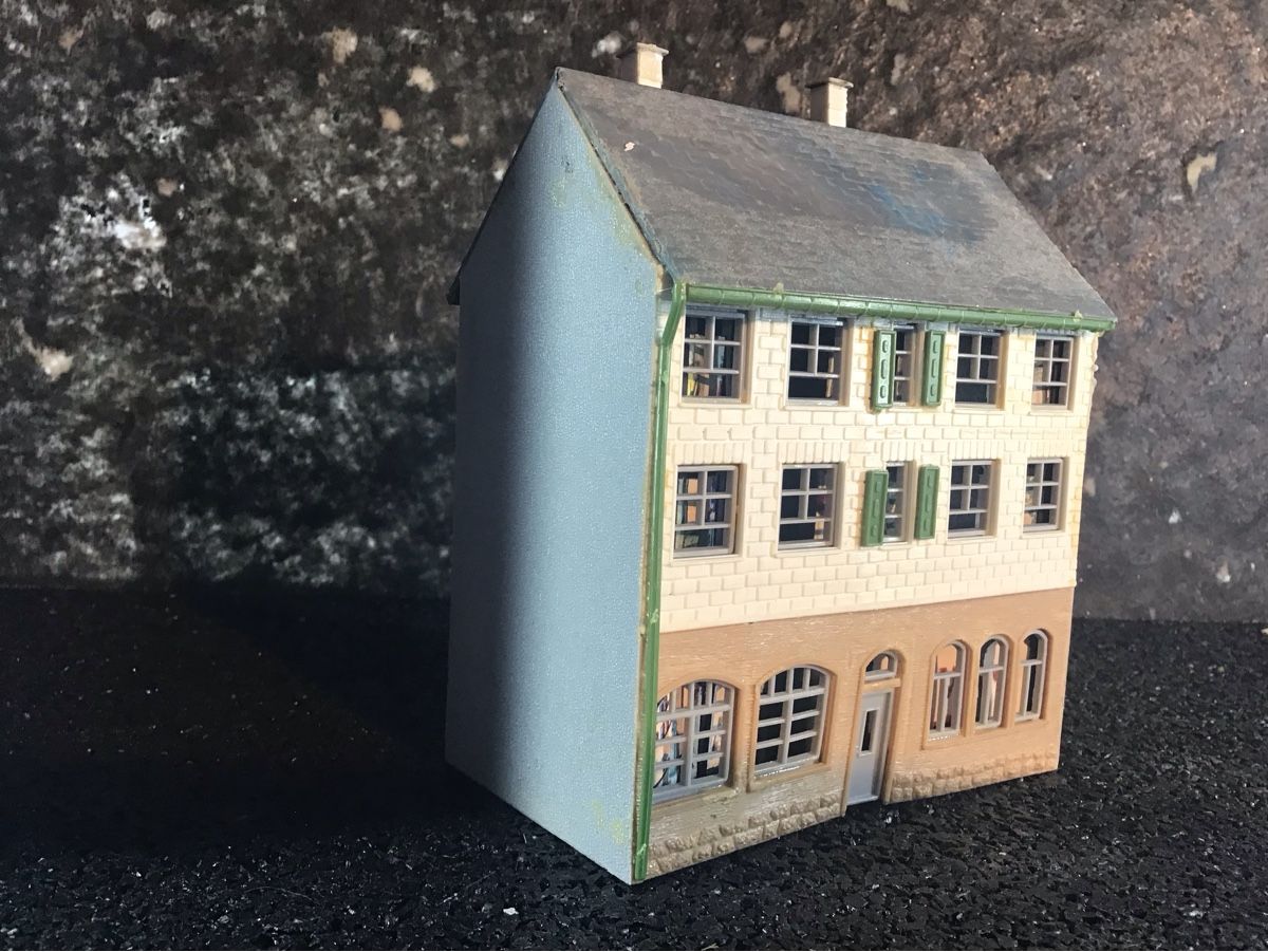 Kit di modellismo & Modellini statici: MODELL GEBÄUDE KLISCHEE SCHUNKE  – Usato da Männedorf venduto da Spezial-Modelle 1