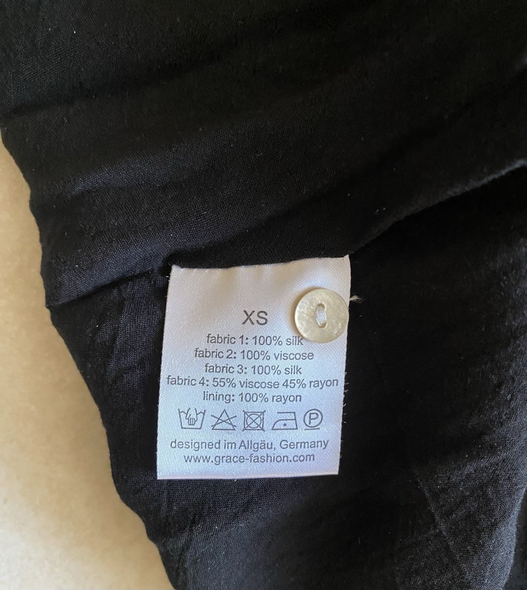 Grace Vestiti: KLEID SEIDE GRACE – Nuovo (secondo la descrizione) da Eglisau venduto da Lara0 3