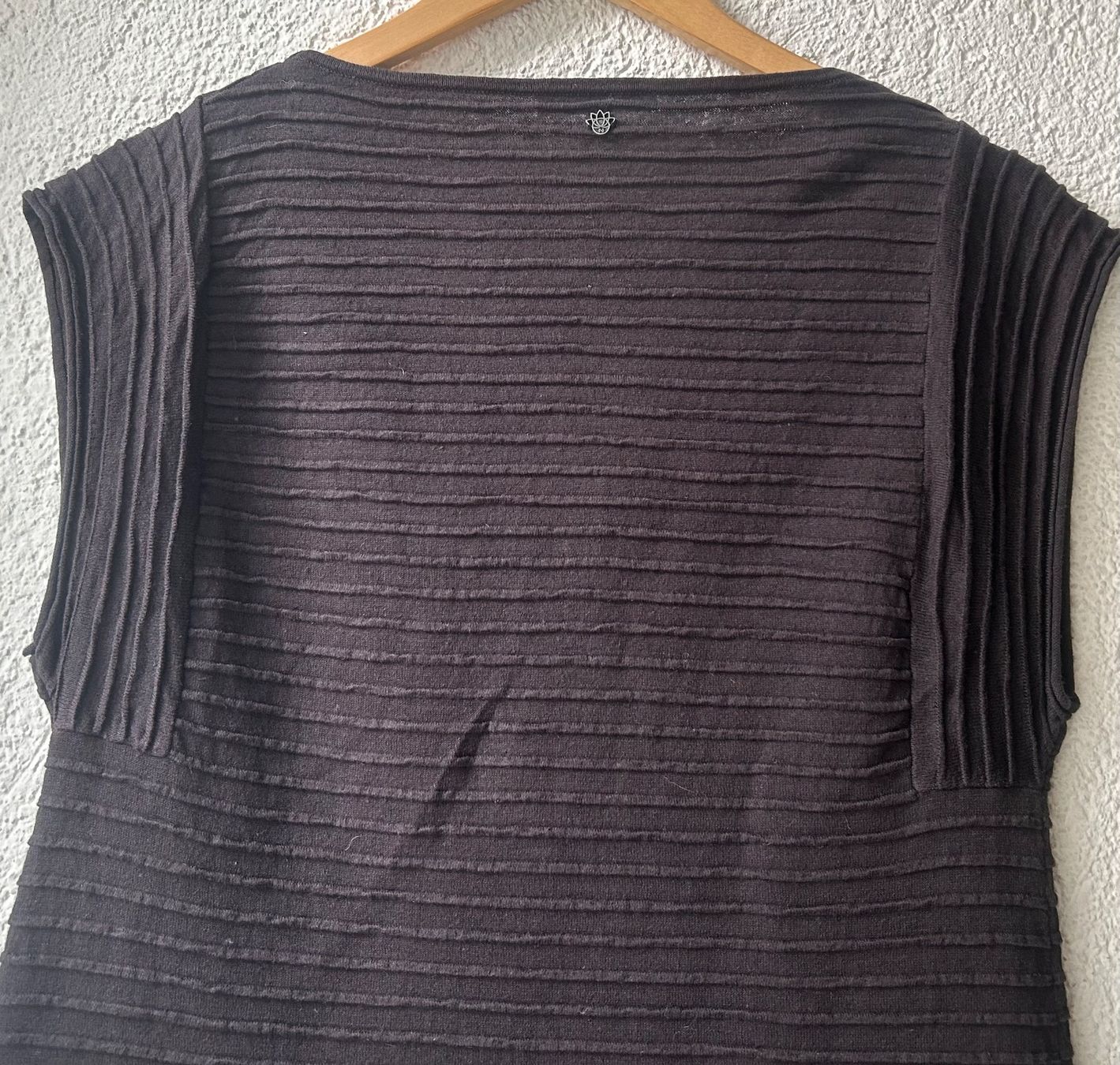 Nile Kleider: NILE Kleid – Gebraucht aus STUDEN BE von SMIROS 4