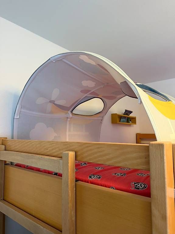 Lits: Etagenbett aus Holz mit FLEXA-Textilien – D'occasion à Belp par oav_mmb9 1