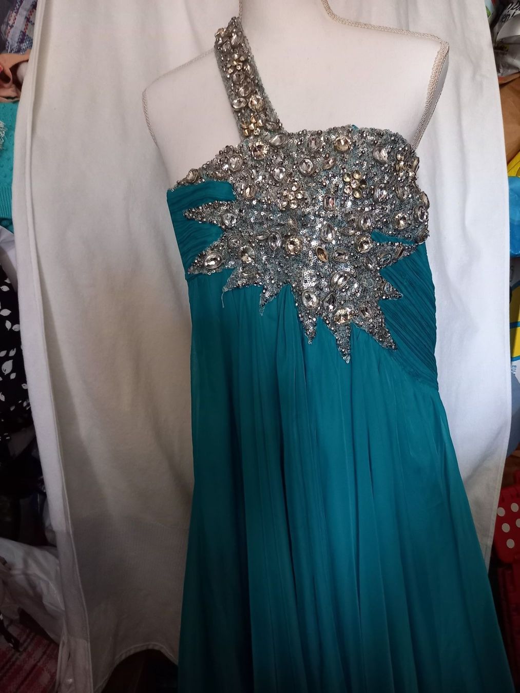 Vestiti: DAMEN  ABEND  KLEID – Usato da Uster venduto da flocke1 2