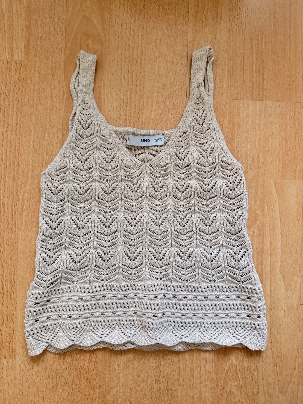 Mango Top: MANGO Top XS – Usato da Luzern venduto da Nat.B 4