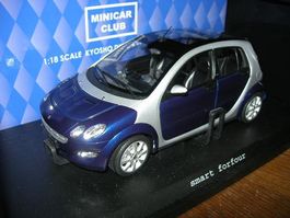 Smart forfour blau * Kyosho 1:18