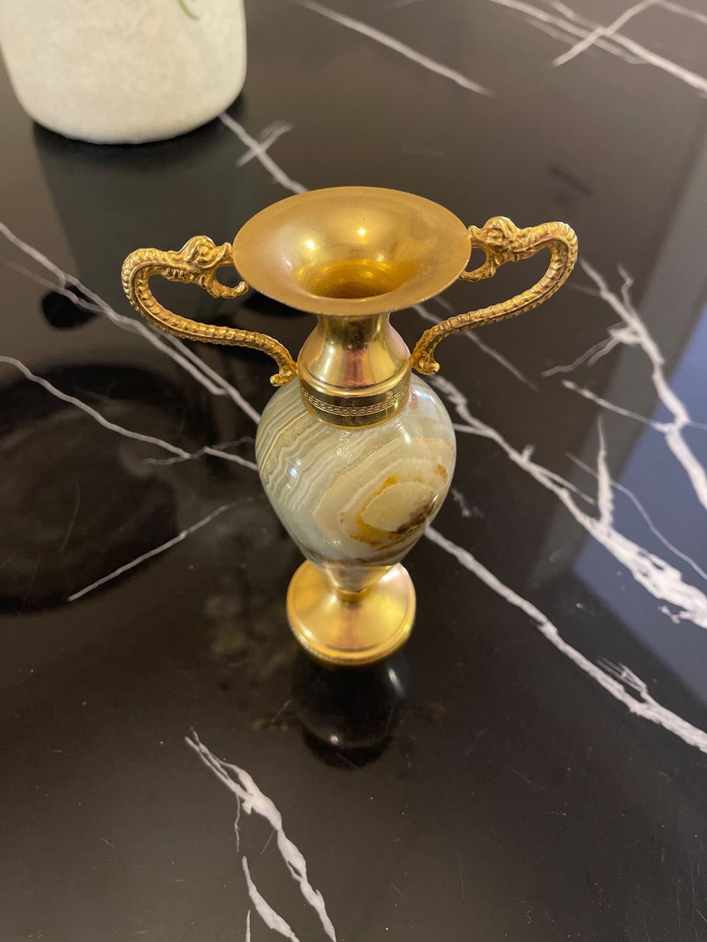 Vase & Récipients: Vase vintage en marbre – D'occasion à montreux par  1