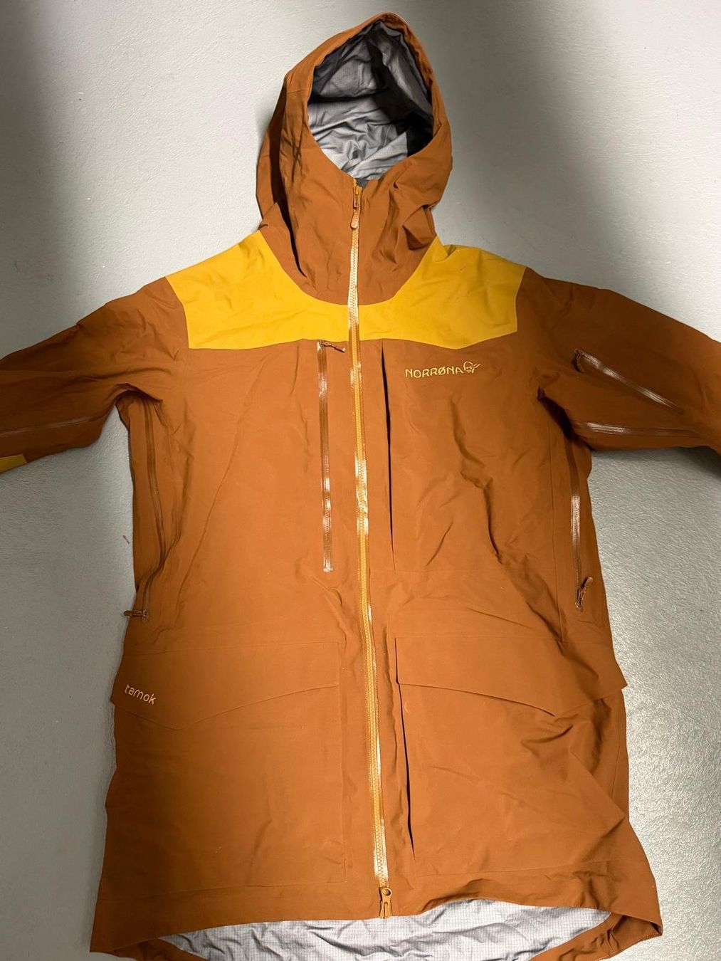 Norrøna Jacken: Norrona Tamok Gore Tex Pro Jacket – Neu (gemäss Beschreibung) aus Röthenbach i. E. von role03 2